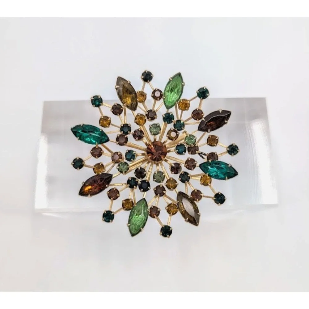 Vintage Rhinestone Sunburst Brooch 3D Layered Gold Tone Earth Colors MCM‎